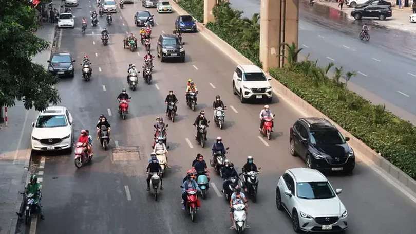 Hà Nội cần xây dựng lộ trình hạn chế xe máy