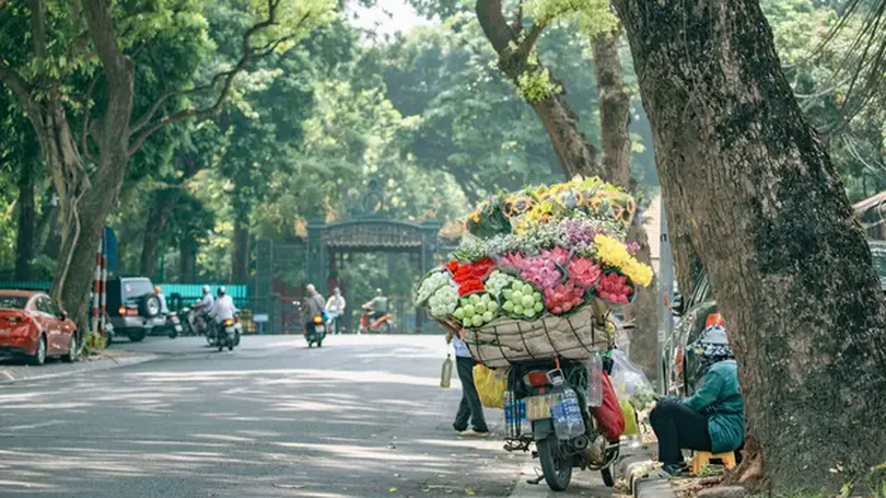 Thời tiết 4/4: Hà Nội trời se lạnh, trưa nắng mạnh