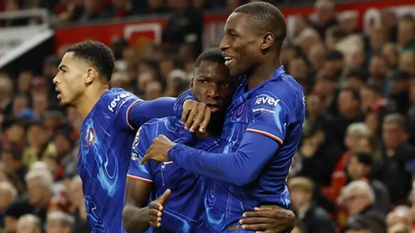 CLB Chelsea chen chân vào top 4 Ngoại hạng Anh