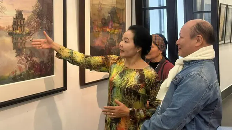 Người kể chuyện qua những sắc vải