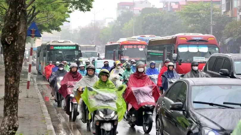 Cửa ngõ Hà Nội ùn tắc trong ngày đầu nghỉ lễ