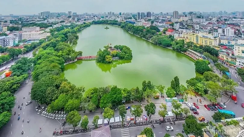 Vì sao cần mở rộng không gian hồ Hoàn Kiếm?