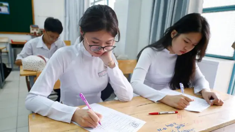 Đài Hà Nội phát sóng hướng dẫn ôn thi tốt nghiệp THPT | Giáo dục và Đào tạo | 06/04/2025