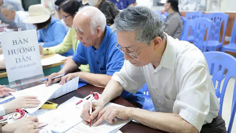 Cẩn trọng rà soát trường hợp nghỉ hưu trước tuổi