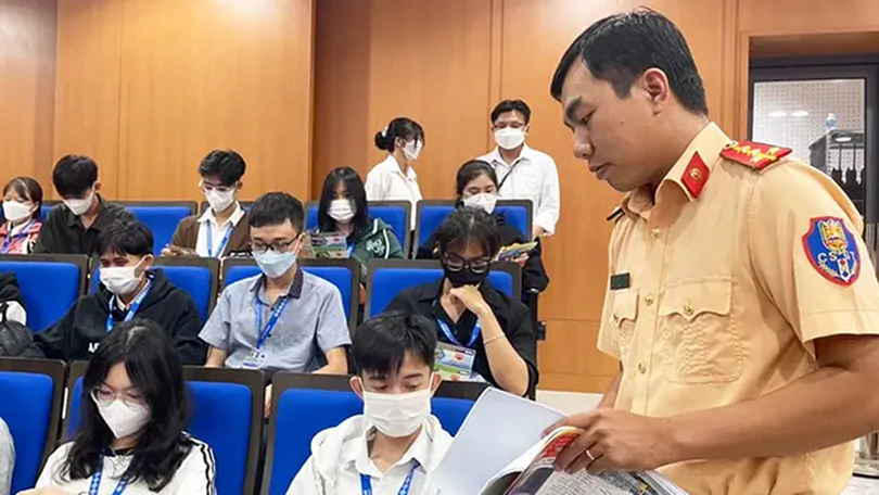Xử lý học sinh vi phạm giao thông ở Hà Nội