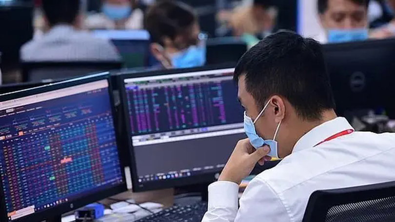 Tác động thuế quan và chiến lược trên thị trường chứng khoán