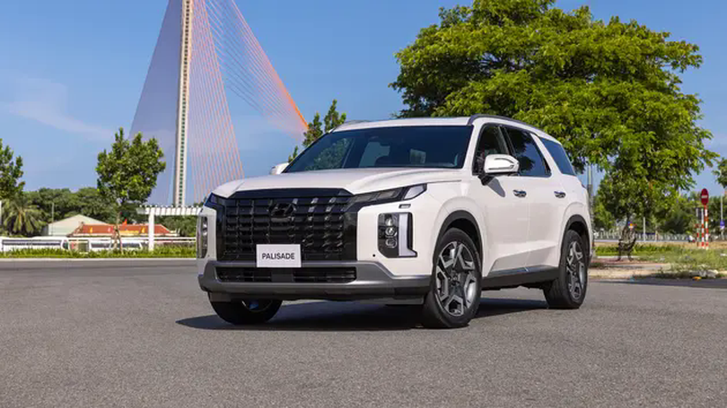 Hyundai Palisade giảm giá gần 100 triệu đồng
