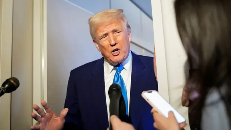Ông Trump dọa áp thêm 50% thuế đối với Trung Quốc