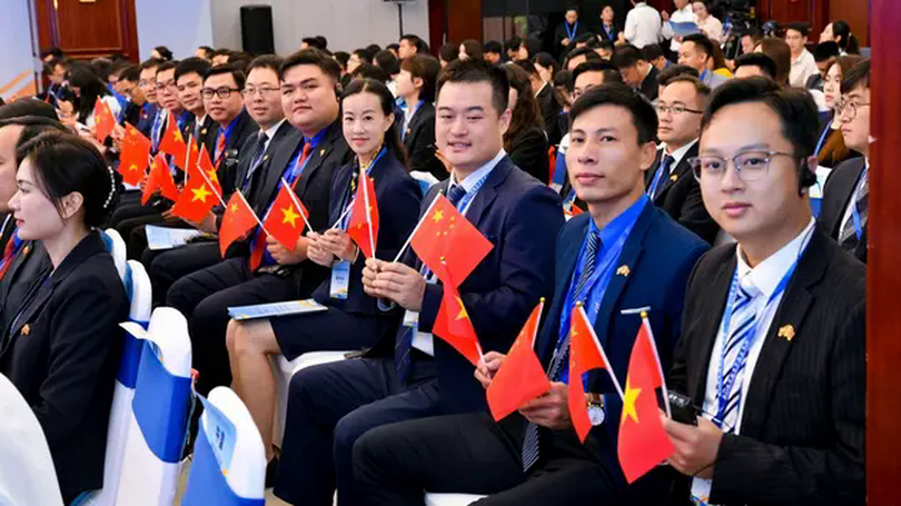 100 đại biểu thanh niên Trung Quốc giao lưu tại Việt Nam