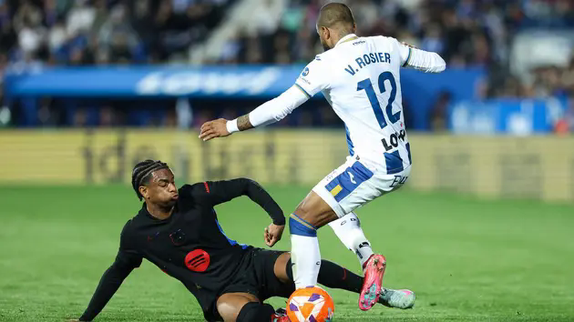 Barcelona thắng nhọc Leganes, Real đối mặt nhiều áp lực