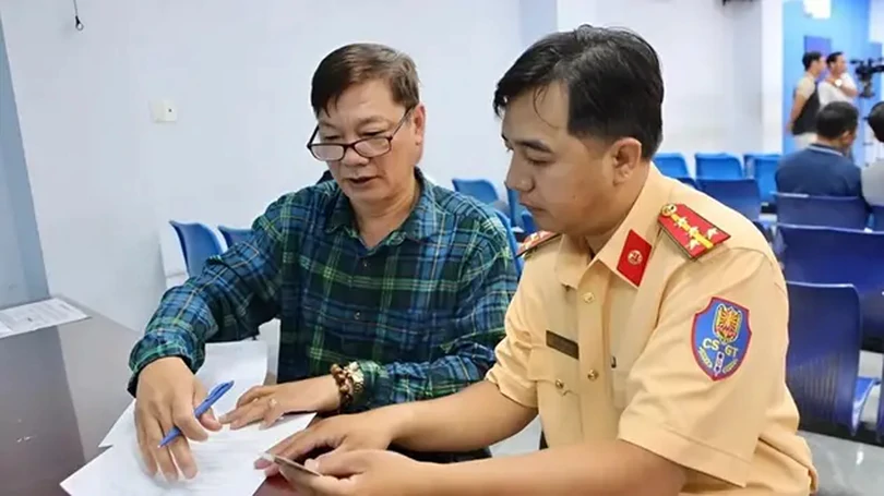 Cấp đổi GPLX tại công an xã nhanh chóng, thuận lợi