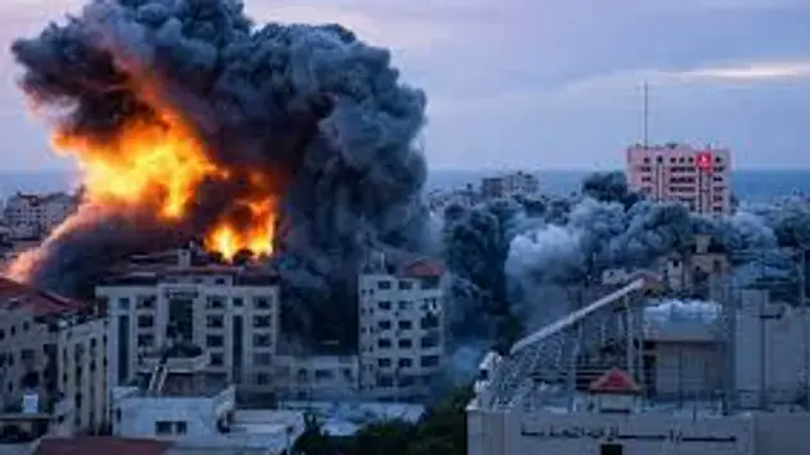 Israel không kích hàng loạt mục tiêu trên khắp Gaza