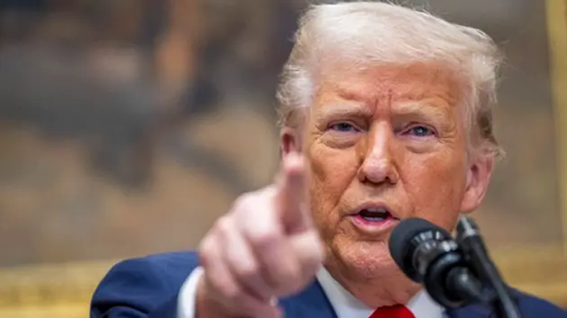 Ông Trump đe dọa tấn công cơ sở hạt nhân Iran
