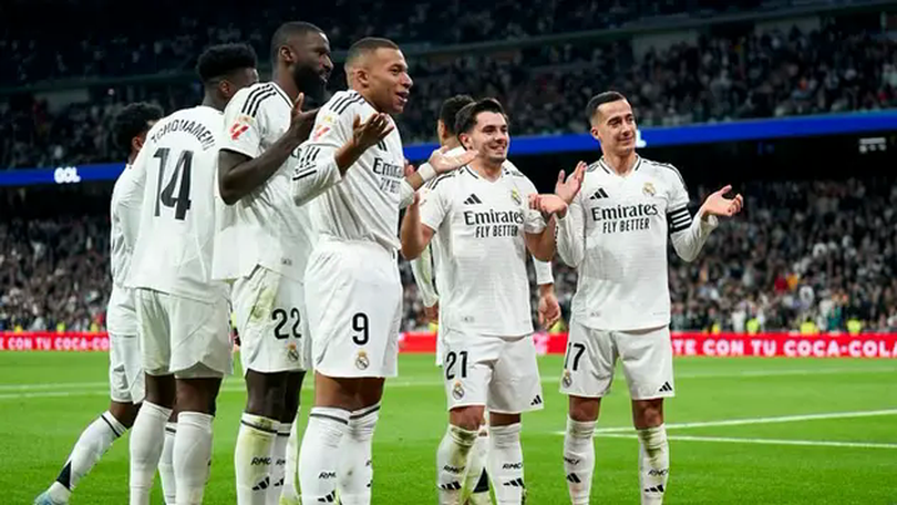 Real Madrid quyết tâm lách qua 'khe cửa hẹp'