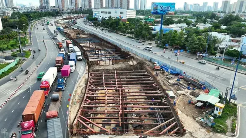 Sắp khánh thành nhiều công trình giao thông trọng điểm dịp 30/4