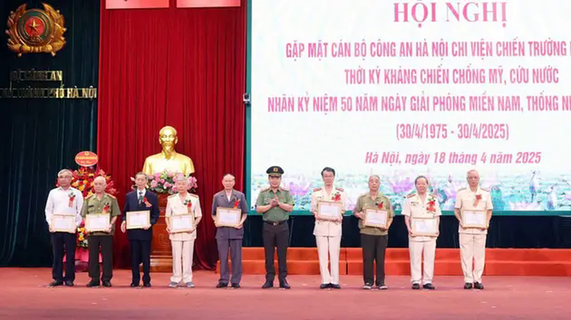 Gặp mặt cán bộ công an chi viện chiến trường miền Nam
