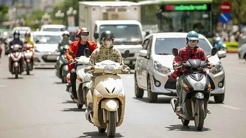 Thời tiết 19/4: Hà Nội nắng nóng 35 độ