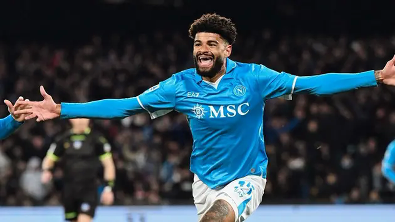 Napoli áp sát Inter Milan trên bảng xếp hạng Serie A