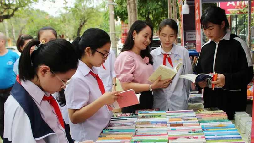 Lan tỏa tình yêu sách và văn hóa đọc