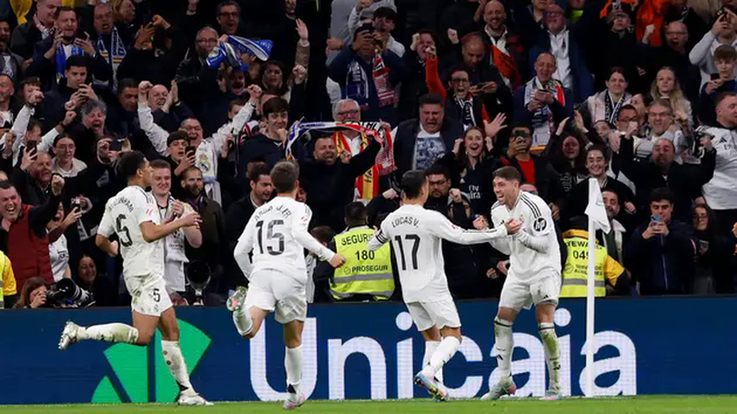 Valverde lập siêu phẩm cứu Real Madrid, thành Milan thất thủ