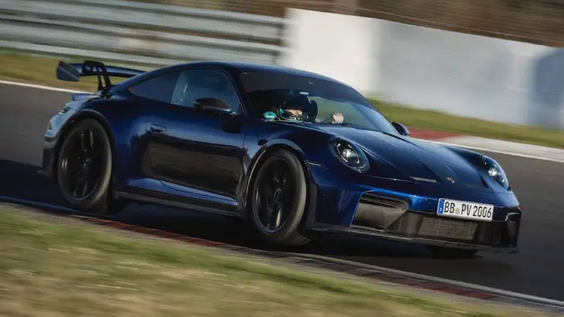 Porsche 911 GT3 lập kỷ lục tốc độ tại trường đua Nurburgring