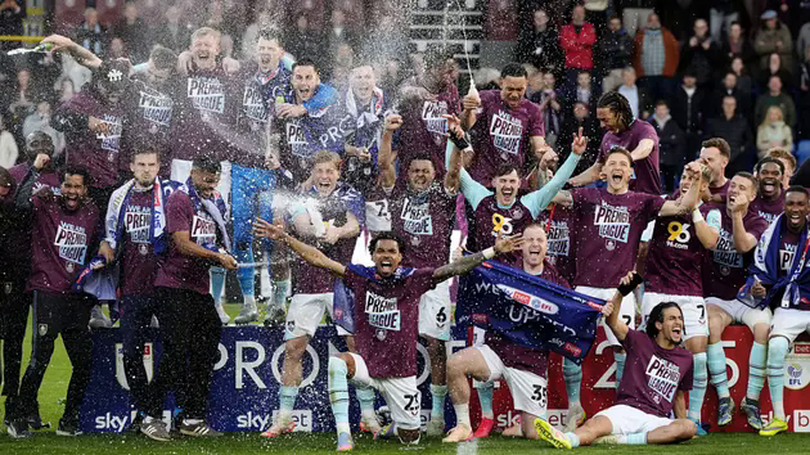 Burnley & Leeds United trở lại Premier League 2025/2026