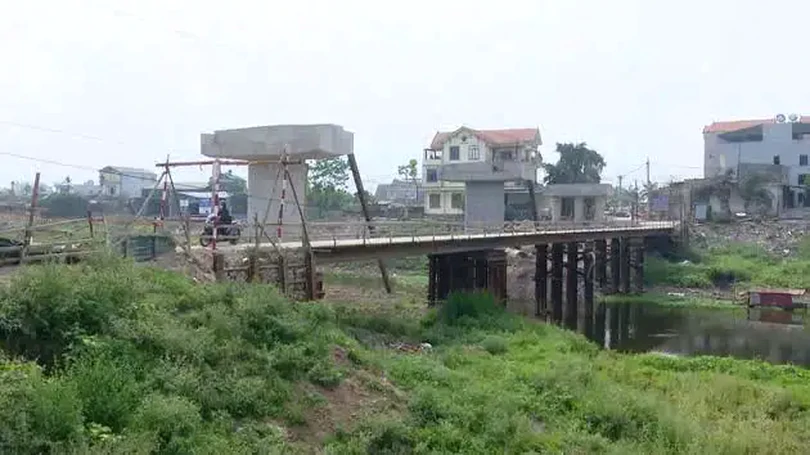 Chậm triển khai GPMB dự án cầu Mụ bắc qua sông Đáy