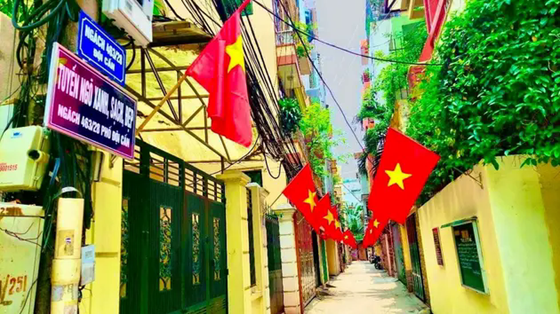 Hà Nội treo cờ tổ quốc từ 28/4 đến hết 4/5