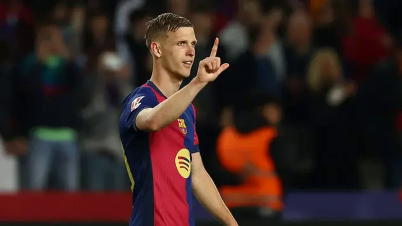 Barcelona tạo khoảng cách 7 điểm với Real Madrid