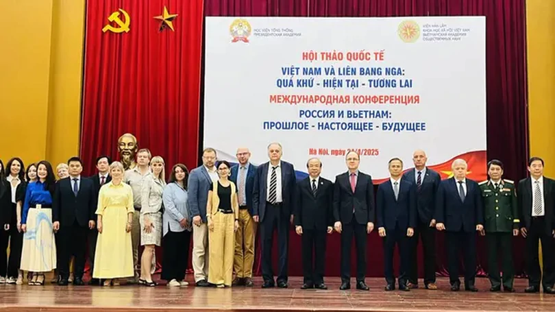 Việt nam - Liên bang Nga: Quá khứ - hiện tại - tương lai
