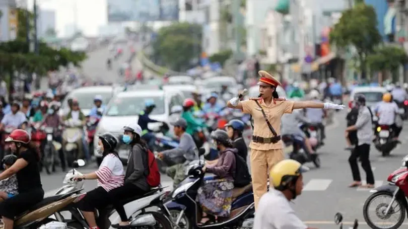 Hà Nội công bố đường dây nóng phản ánh giao thông dịp 30/4