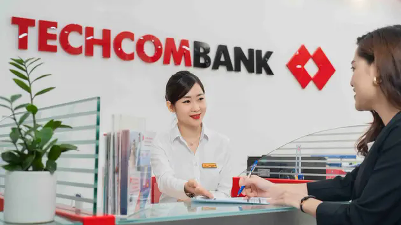 Techcombank: Lợi nhuận 31.500 tỷ đồng, chia cổ tức 7.000 tỷ đồng