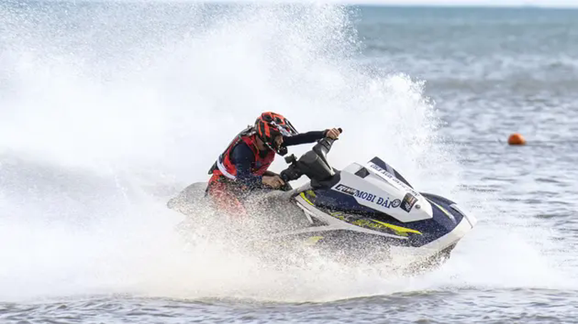 Phong trào chơi jetski hướng tới chuyên nghiệp