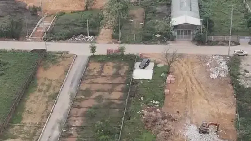 Ma trận 'chợ đất' ở các khu quy hoạch đô thị vệ tinh