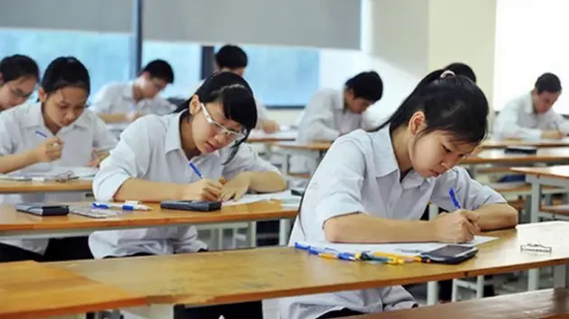 Hà Nội tăng cường chuẩn bị cho hai kỳ thi lớn