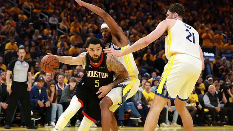 Golden State Warriors thắng nghẹt thở Houston Rockets