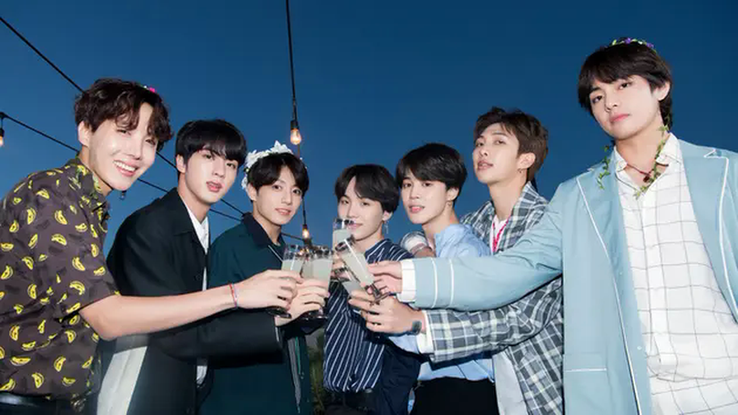 7 thành viên BTS đều vượt mốc 2 tỷ lượt phát solo