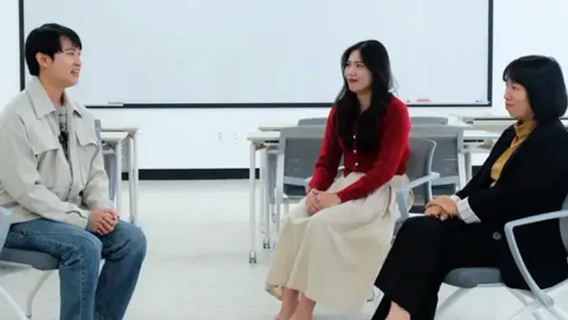 K Campus Dream: Câu chuyện từ góc nhìn của người đồng hành