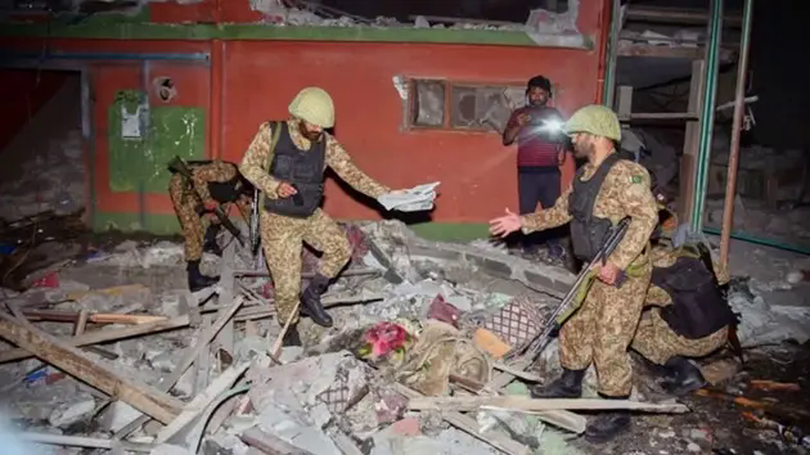 Ấn Độ tuyên bố không kích trụ sở nhóm vũ trang Pakistan