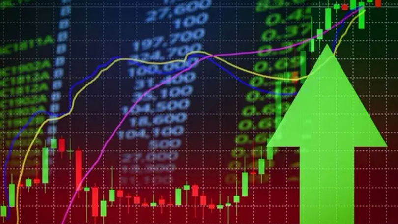 VN-Index vượt mốc 1.300 điểm