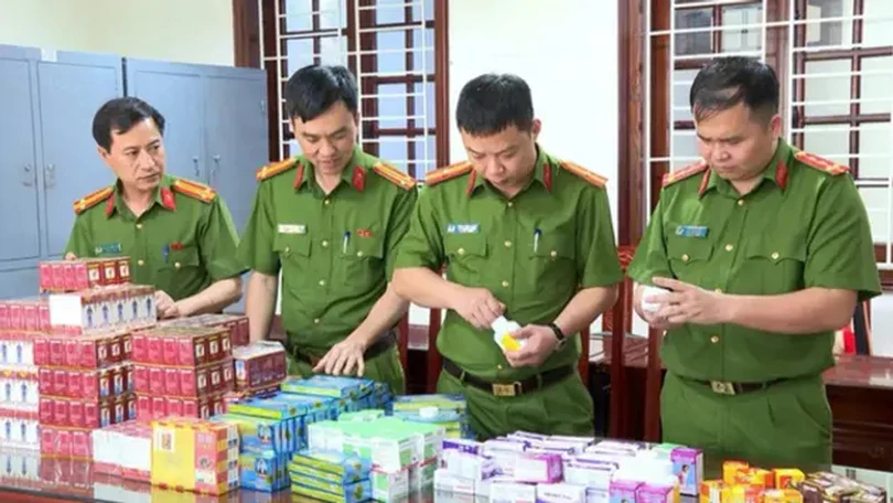 Lỗ hổng để thuốc, thực phẩm giả đến tay người tiêu dùng
