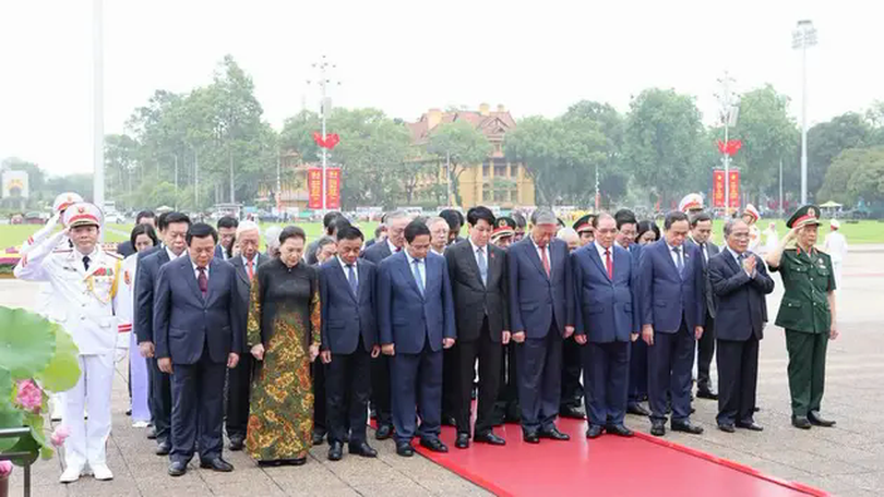 Lãnh đạo Đảng, Nhà nước vào Lăng viếng Chủ tịch Hồ Chí Minh