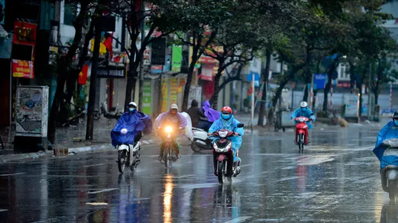 Thời tiết 21/5: Hà Nội trời oi nóng, mưa rào bất chợt