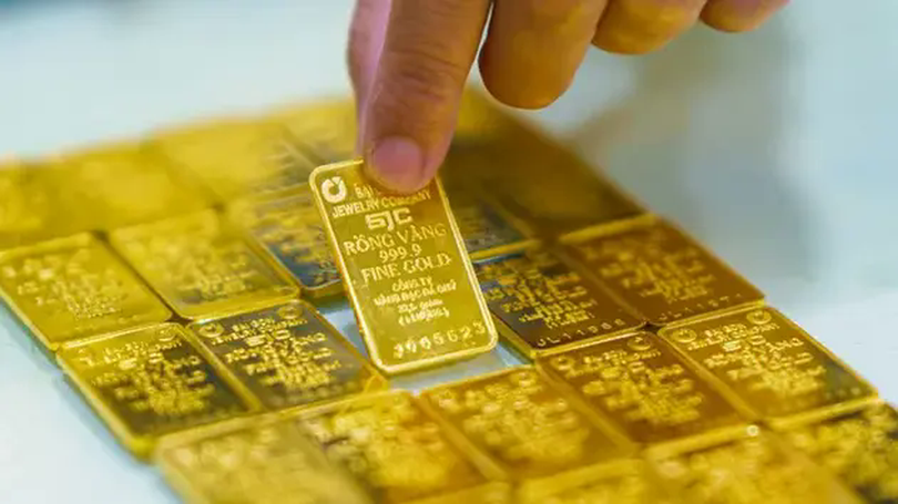 Có người lỗ hàng trăm triệu sau vài ngày mua vàng