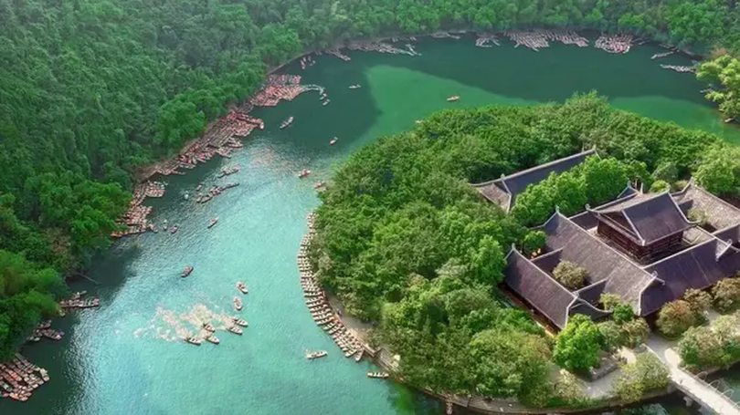 Khám phá thiên nhiên kỳ vĩ qua MV 'Ninh Bình ơi'
