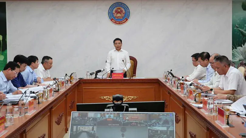 Phân cấp, phân quyền trong lĩnh vực tài chính