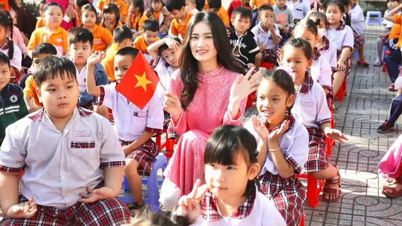 Ý Nhi vào top 8 dự án nhân ái tại Miss World 2025