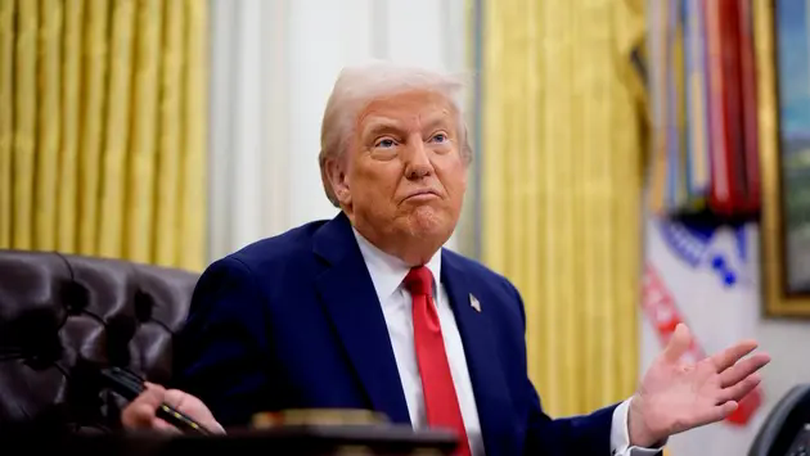 Ông Trump muốn chuyển tiền tài trợ cho Harvard sang trường nghề