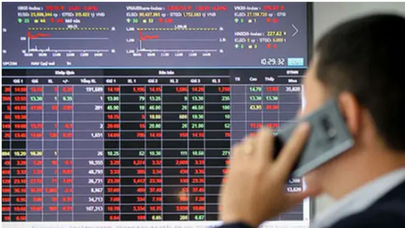 VN-Index mất gần 10 điểm, khối ngoại bán ròng mạnh mẽ