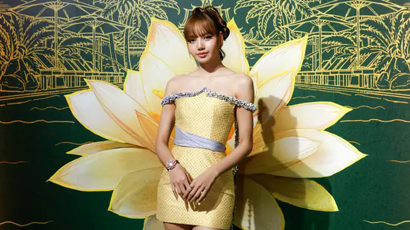 Lisa (Blackpink) hé lộ phim tài liệu đầu tay